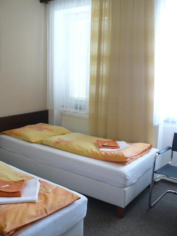 Hotel Bila Ruze Brünn Zimmer foto