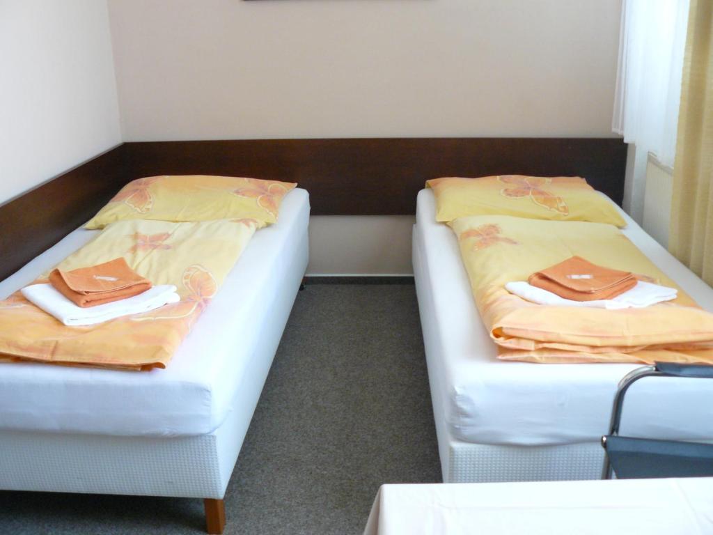 Hotel Bila Ruze Brünn Zimmer foto